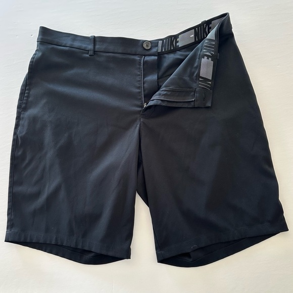 Nike Other - Nike Men’s Core Flex Standard Fit Golf Shorts Size 38 Black